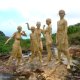 93- Statues d'argile 